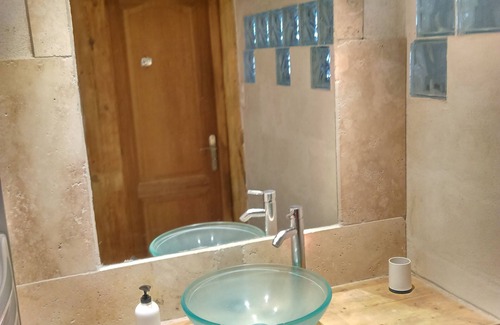 Barbentane Other | For rent Provencal mas adjoining