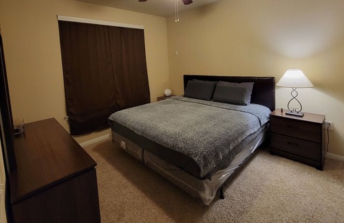 South Oklahoma City Apartment | For Solo traveler(Mike Monroney Aeronautical Center10mins away)