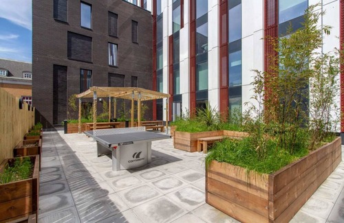 Cardiff City Centre Apartment | For Students Only Bridge Street