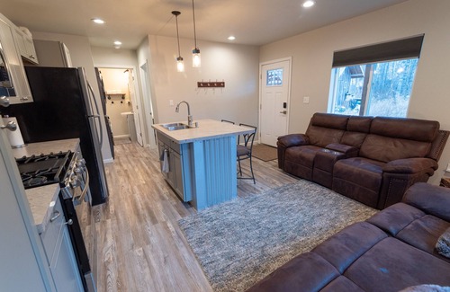 Talkeetna House | Foraker Cabin - Denali Retreats