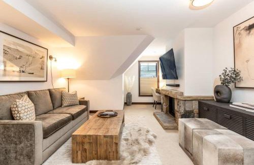Mountain Village Apartment | Forbes 5 Star Luxury Hotel - 1 Br Ski-in Ski-out Residence in Mountain Village Colorado
