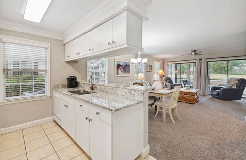 Pawleys Island Condo | Fore Your Pleasure at Pawleys Plantation,Pet-friendly 2BR, ground floor, golf resort with pool.