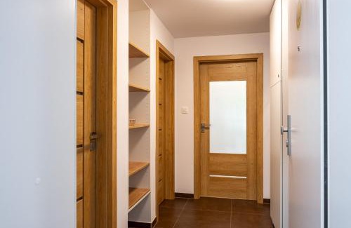 Jachymov Apartment | Forest Apartment with Sauna