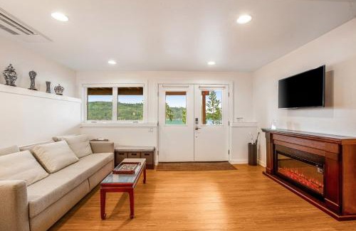 Adelma Beach House | Forest Bay House Apartment