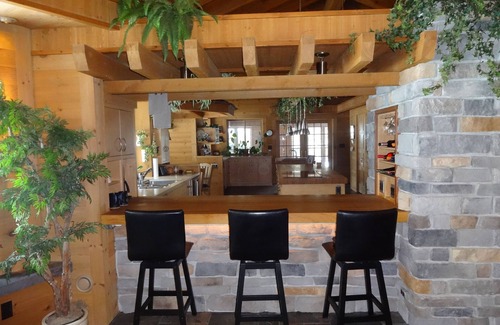 Watersmeet Bed & Breakfast | FOREST GARDENS GETAWAY B&B