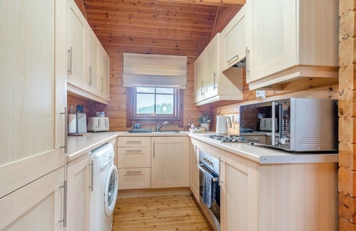 Dalbeattie Cottage | Forest Lodge Glenisle