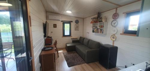 Cefa House | Forest relax near Oradea -pet friendly