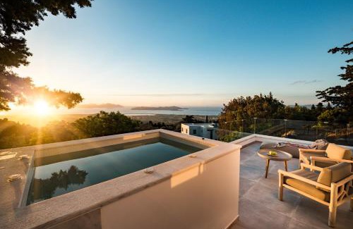 Zia Villa | Forest View Villas