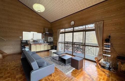 Nagawa Villa | Forest villa lake yamanaka