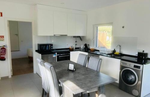 Azenhas do Mar House | Forest Village T2