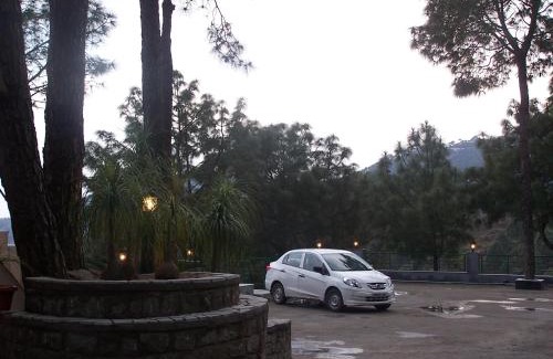 Kasauli Resort | Forest Ville Hotel & Resort