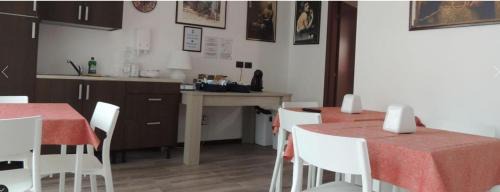 Albairate Bed & Breakfast | foresteria re artù