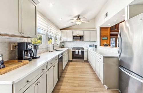 Seaside House | 'Forever Mary' 'In Seaside' 150 ft from Tupelo St. beach pavillon