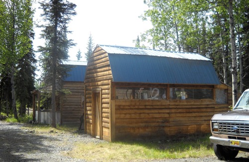 Cohoe Cabin | Forget-Me-Not Cabin