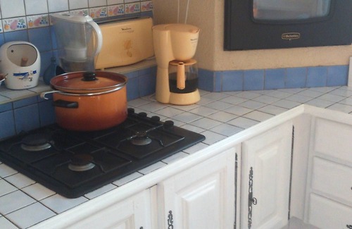 Evran House | Former manor house, quiet estate, south courtyard and peaceful atmosphere