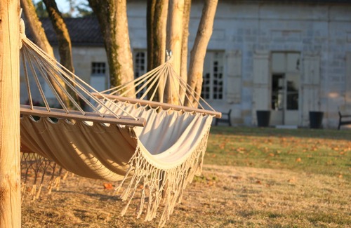Ginestet House | Former wine warehouse, 18th century, Aquitaine, Périgord. For 2 to 12, pool-park