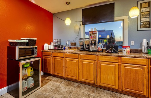 Fort Davis RV Rental | Fort Davis Inn & R.V. Park