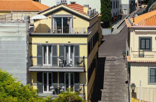 Old Town Apartment | Fort of Old Town Apartments by OurMadeira