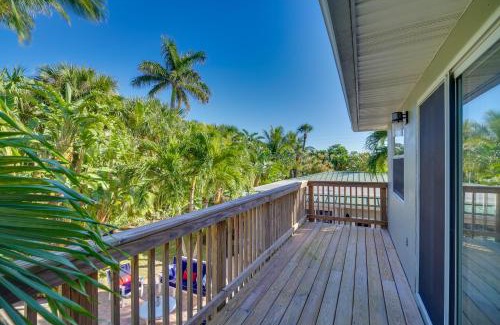 Fort Pierce House | Fort Pierce Cottage with Shared Pool and Patio!