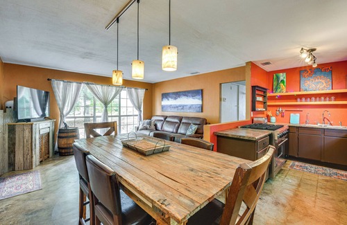 Fort Walton Beach House | Fort Walton Beach Home ~ 2 Mi to Okaloosa Island!