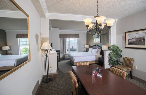 Lake George Resort | Fort William Henry Hotel and Conference Center