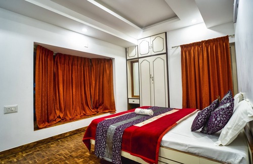 Thalayathimund Hotel | Fortune Retreats