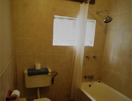 Umjindi House | Fountain Baths Guest Cottages