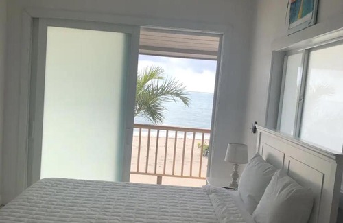 New Bight House | Fountain Bay Resort and Marina