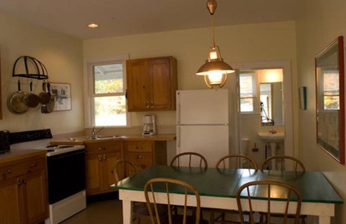 Lake Leelanau Resort | Fountain Point - Shepherd Cottage