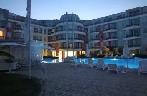 Lozenets Apartment | Four-bed apartment in the aparthotel Emberli.