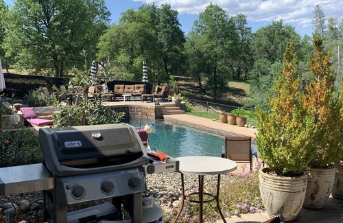Redding House | Four-Bedroom Country Paradise, with Pool, Hot Tub, & Great Views, Close to Town.