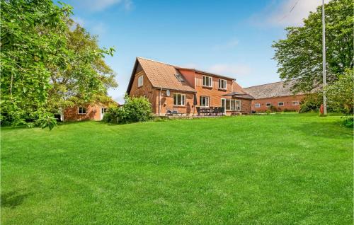 Grenaa House | Four-Bedroom Holiday Home In Grenaa