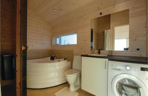 Kelstrup House | Four-Bedroom Holiday Home In Haderslev