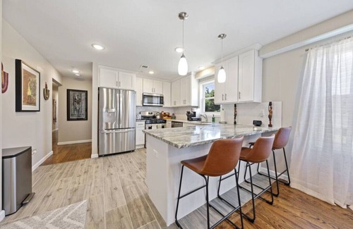 Newark House | Four bedroom townhouse in United States of America, Newark