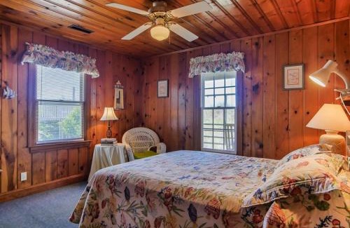 Topsail Beach House | Four By The Shore