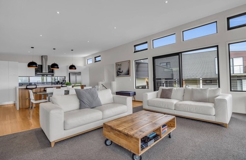 Mallacoota House | Four On Stingray Point