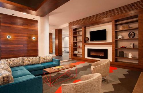 North Chesterfield Hotel | Four Points by Sheraton Richmond