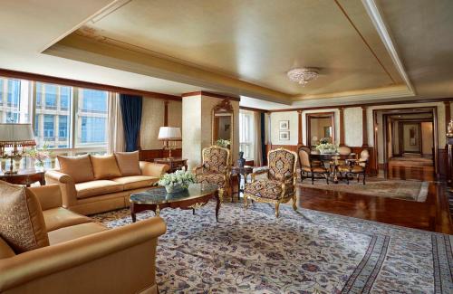 Oula Hotel | Four Seasons Cairo At The First Residence
