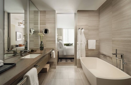 Yorkville Hotel | Four Seasons Hotel Toronto