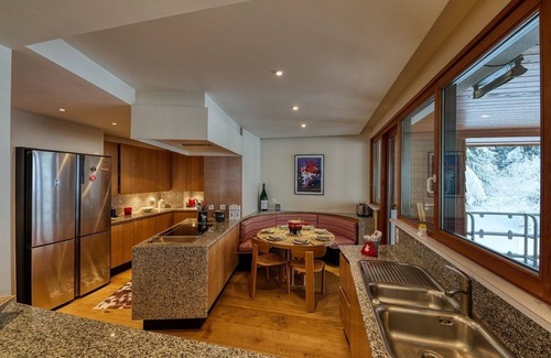 Les Carroz-d'Araches Apartment | Fourplex 430m2, ideal tribe, on the slopes of the Grand Massif.
