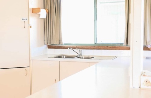 Caldwell House | Fowlers Bay Accommodation. The final Frontier on the Eyre Peninsular.