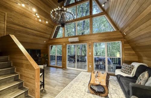 Jones Mills House | Fox Hill Cabin Where Country Charm Meets Town Convenience