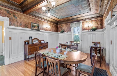 Napa Apartment | Fox's Den- Bed&Breakfast in Napa
