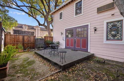 Napa Apartment | Fox's Den- Bed&Breakfast in Napa