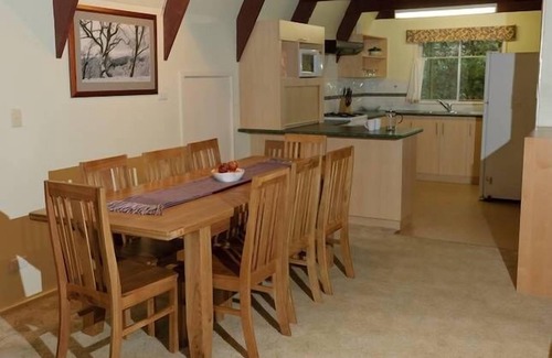 Bright House | Foxes' Den - River Frontage