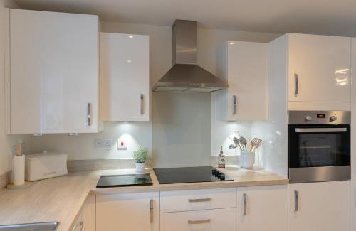 Longridge House | Foxglove Haven- 3-Bed Detached - Garden - Drive