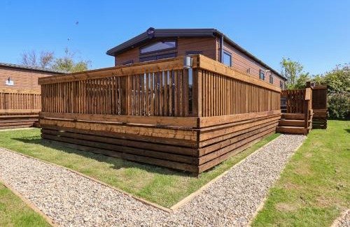 Runswick Bay House | Foxglove Lodge