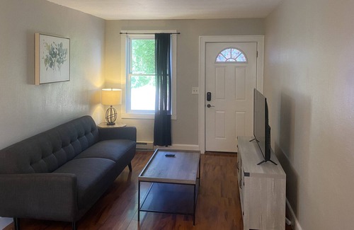 Norfolk - Virginia Beach Apartment | Foxwell River Lodge S