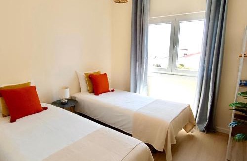 Foz do Arelho Apartment | Foz do Arelho Sunset Sea Views Apartment