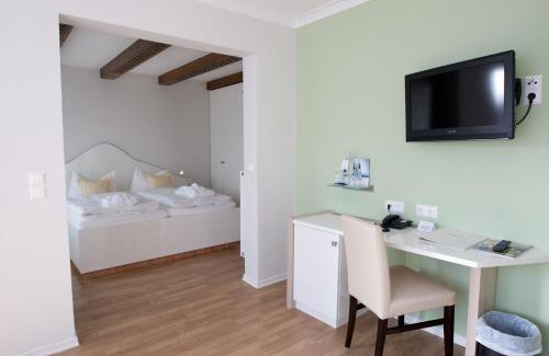 Wittduen Hotel | Frühstückshotel Seemannsbraut Amrum-adults only ab 18 Jahre-keine Haustiere-